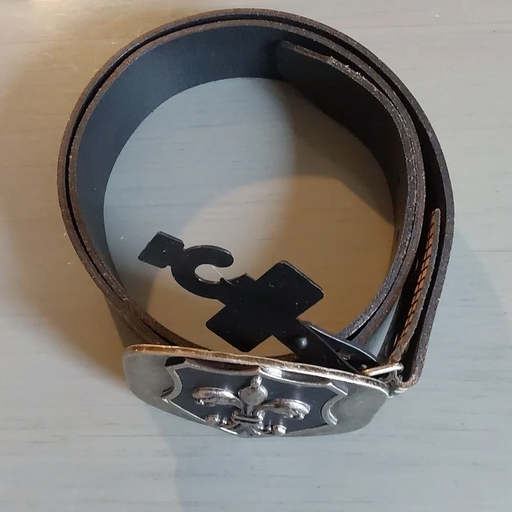 Levi's| Mens Black Leather Dress Belt W/ Fluer D Lis Silver Buckle Sz.L/ XL